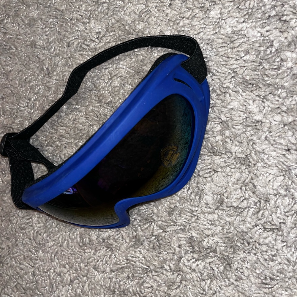 Amazon Essentials Blue Ski Goggles - Picture 3 of 5